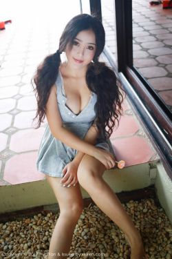 美丽妻子替夫还债剧情